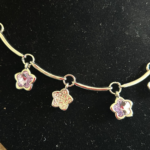 Lavender Crystal Flowers with Pavé Cubic Zirconia Flowers Necklace-Boutique - Picture 2 of 9